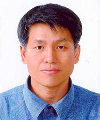 Hyoung-Ki Lee